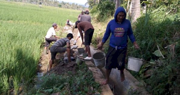 Sifat Gotong Royong Masih Sangat Kental Bagi Warga di Desa Congko Soppeng