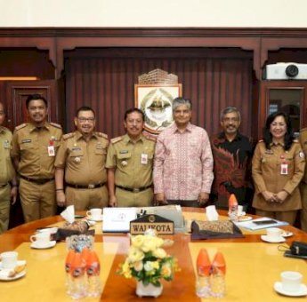 Pradeef Kumar Tawarkan Pengembangan SDM Pemkot Makassar ke India