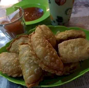 Nikmatnya Jalangkote Ibu Uni di Kampung Jera&rsquo;e Soppeng