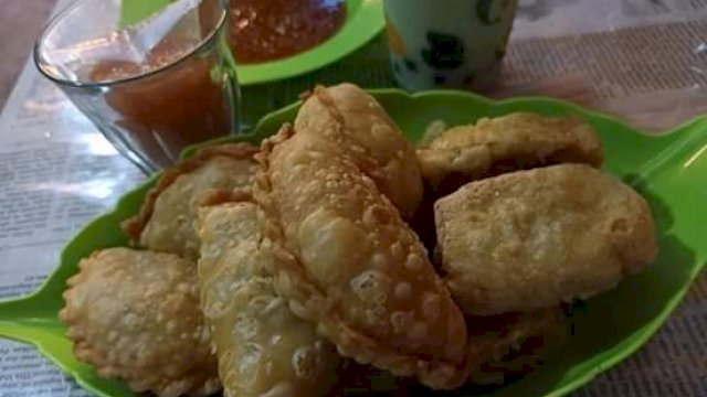 Nikmatnya Jalangkote Ibu Uni di Kampung Jera&rsquo;e Soppeng