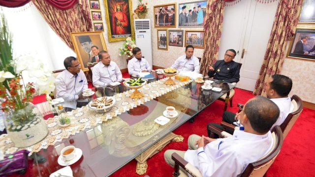 Gubernur Sulsel Prof. Nurdin Abdullah menerima kunjungan INKINDO, Rabu (03/07/2019).