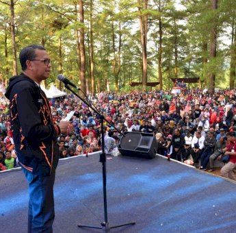 Gubernur Sulsel Akan Lanjutkan Pelebaran Jalan Makassar-Malino