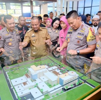 RS Bhayangkara Makassar Launching Layanan Kesehatan Berbasis Teknologi