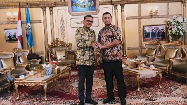 Gubernur Sulsel Prof. Nurdin Abdullah, saat menjamu Menteri Besar Johor Malaysia Dr. Sahruddin Bin Haji Jamal, di Rujab Gubernur Sulsel, Jumat (23/08/2019).