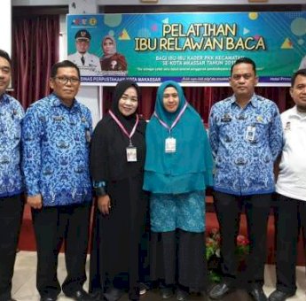 Dinas Perpustakaan Kota Makassar Gelar Pelatihan Ibu Relawan Baca