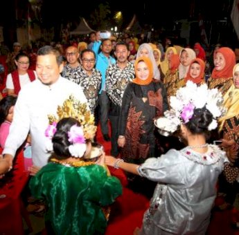 Hadiri Pesta Rakyat HUT RI Ke-74, Iqbal Suaeb Ajak Warga Jaga Keamanan Lingkungan