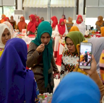 Manfaatkan Pangan Lokal, PKK Gowa dan Dinas Ketapang Gelar Festival Pangan Lokal B2SA