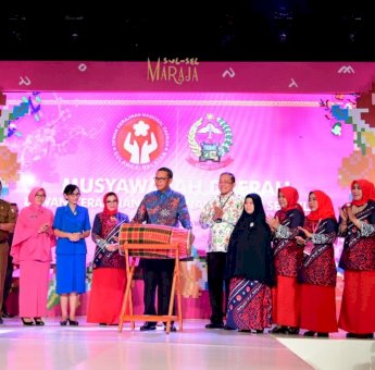 Nurdin Abdullah Harap Dekranasda Sulsel Mampu Dorong Ekonomi Masyarakat