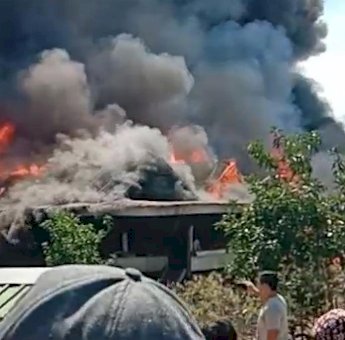 Kebakaran, Tujuh Rumah di Amali Bone Rata Dengan Tanah