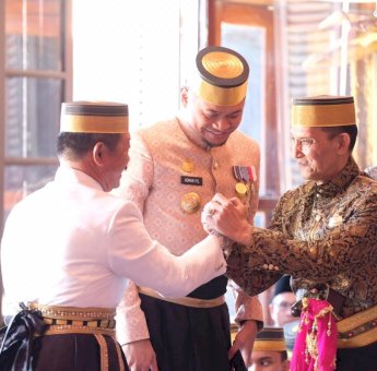 Accera Kalompoang Satukan Keluarga Raja Gowa dan Pemerintah