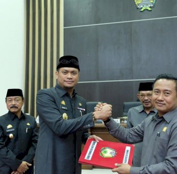 DPRD Gowa Tetapkan APBD Perubahan 2019 Jadi Perda