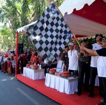 Ribuan Pelajar di Gowa Ramaikan Lomba Gerak Jalan Indah
