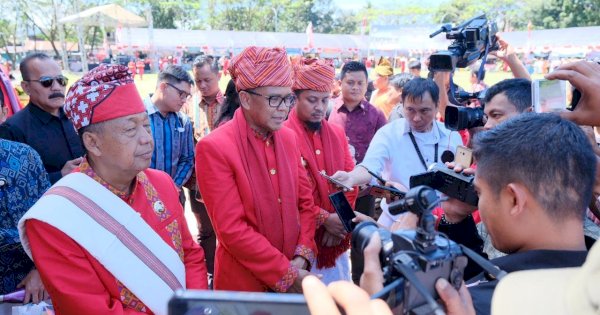 Bupati Toraja Utara Akui Capaian Pembangunan di Tangan Gubernur NA