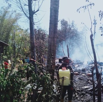 Kebakaran di Biringbulu Gowa, Dua Armada Damkar Milik Pemkab Jeneponto Diterjunkan