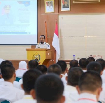 Terima Laporan Keterlambatan Gaji Guru, Begini Reaksi Andi Sudirman