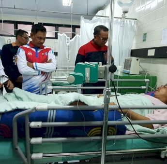 Mahasiswa Unibos yang Tertabrak Mobil Barracuda Polisi Diangkat Jadi Anak Oleh Kapolda Sulsel