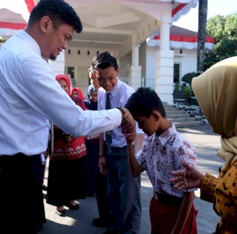 Hari Anak Nasional Tingkat Kabupaten Gowa hadirkan Permainan Tradisional