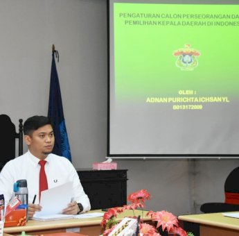 Seminar Proposal S-3, Adnan Ambil Judul Disertasi ‘Pengaturan Calon Perseorangan Dalam Pemilihan Kepala Daerah di Indonesia’