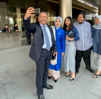 Istrinya Kembali Jabat Anggota DPR RI, IAS: Doakan Aliyah Tetap Amanah