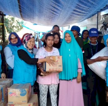 Lembaga Forum Sulsel Peduli Salurkan Bantuan Untuk Korban Kebakaran di Bulorokeng Makassar