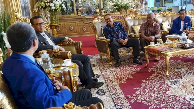 Nurdin Abdullah Minta HNSI Ambil Peran Hapus Kemiskinan Nelayan di Sulsel