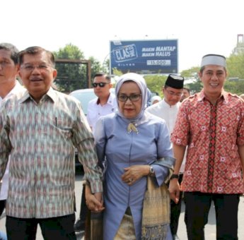 Pulang Kampung, Deng Ical Jemput JK