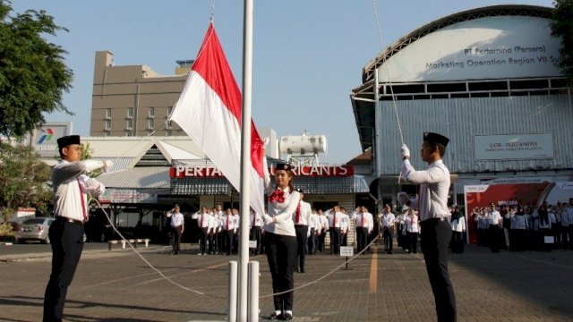 Pekerja Muda Pertamina Pimpin Upacara Bendera Hari Sumpah Pemuda ke-91