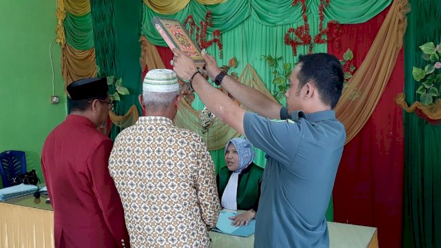 Sidang Isbat, Ratusan Warga Soppeng Diterbitkan Buku Nikah Secara Hukum