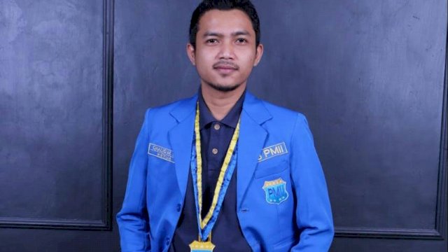 Pemuda itu Pemersatu