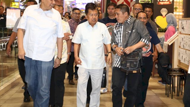 Di Depan JK dan IAS, Chairul Tanjung Sapa Deng Ical ‘Pak Wali’