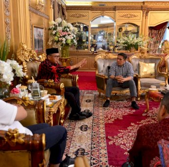 Bahas Pilwali Makassar, Ini Pesan Gubernur Sulsel Ke Deng Ical