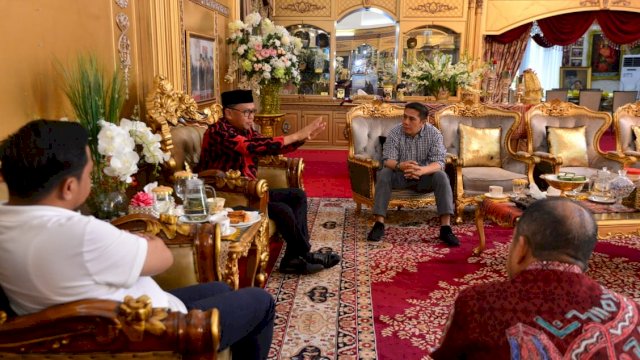Bahas Pilwali Makassar, Ini Pesan Gubernur Sulsel Ke Deng Ical