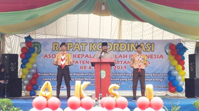 Bupati Kukar Minta Kepala SD Wajib Jalankan MBS Program PINTAR