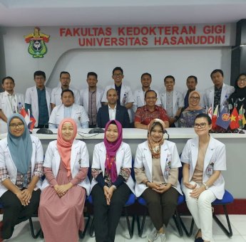 Gelar Clinical Workshop, FKG Unhas Datangkan Ahli Bedah Mulut Asal Dubai