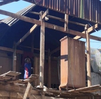 Bupati Soppeng Sebut Rumah Korban Angin Puting Beliung Harus Selesai Dikerja Dalam 3X24 Jam