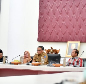 Pimpin FGD Program Prioritas Tiga Daerah, Ini yang Ditegaskan Gubernur NA Kepada Bappeda