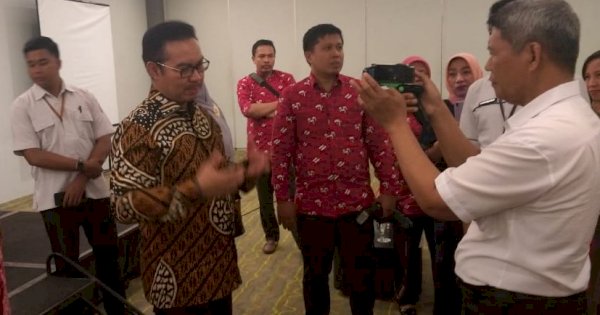 Kunjungan di Makassar, Kepala BKKBN Hasto Wardoyo: PLKB Harus Rela Sulit dan Menderita