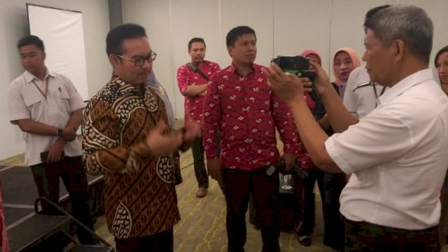 Kunjungan di Makassar, Kepala BKKBN Hasto Wardoyo: PLKB Harus Rela Sulit dan Menderita