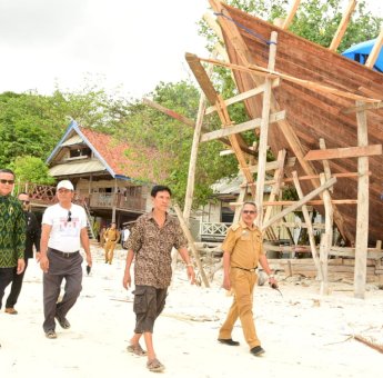 Majukan Wisata di Bulukumba, Ini yang Dilakukan Gubernur Nurdin Abdullah