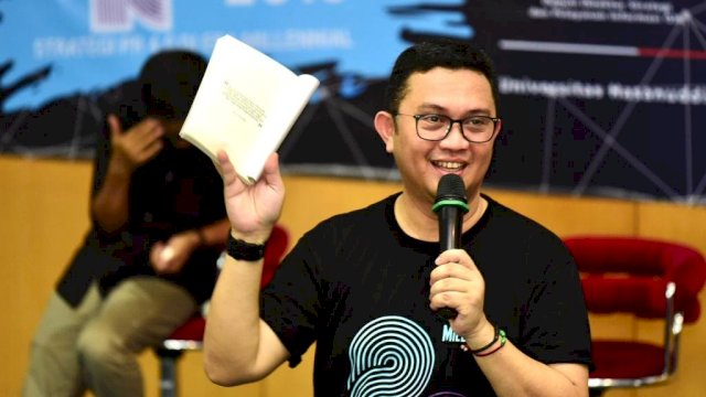 Kepala Biro Humas dan Protokol Sulsel, Devo Khaddafi.