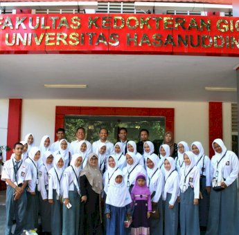 FKG Unhas terima Kunjungan dari UPT Jurnalisitik SMA Negeri 4 Wajo