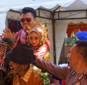 Puluhan Tukang Becak Jadi Tamu Spesial di Acara Khitanan Putri Kapolres Polman