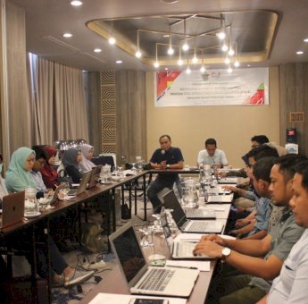 PPDGS Bedah Mulut & Maksilofasial FKG Unhas Gelar FGD Penyusunan Borang Akreditasi