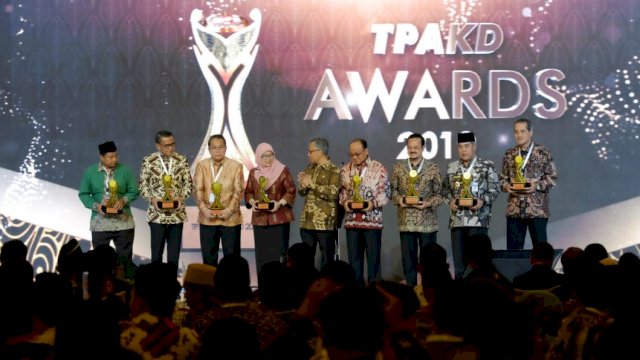 Sulsel Raih Penghargaan Provinsi Program Fasilitasi Akses Keuangan Pola Kemitraan Terbaik