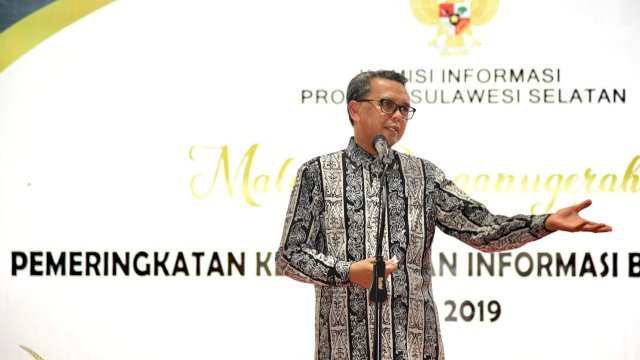 Gubernur Sulsel Prof. Nurdin Abdullah, memberikan sambutan pada acara Penganugerahan Keterbukaan Informasi Publik Kabupaten/Kota dan OPD Se-Sulawesi Selatan Selasa (10/12/2019).