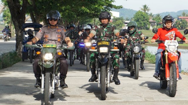 Natal 2019, TNI dan Polri di Polman Gelar Patroli