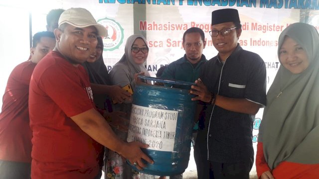 Pascasarjana Kesehatan UIT Gelar Kegiatan Pengabdian Masyarakat