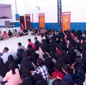 Tudang Sipulung Farmasis, Dekan Farmasi Unhas: Kontribusi Alumni Sangat Dibutuhkan