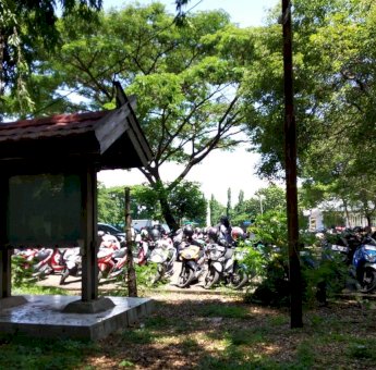 Peserta Tes CPNS Keluhkan Pungutan Parkir di Area Kantor Gubernur Sulsel