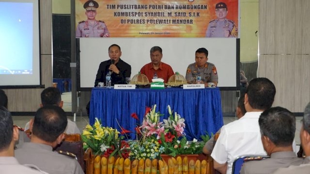 Kapolres AKBP Muh. Rifai Sambut Kunjungan Tim Puslitbang Polri di Mako Polres Polman